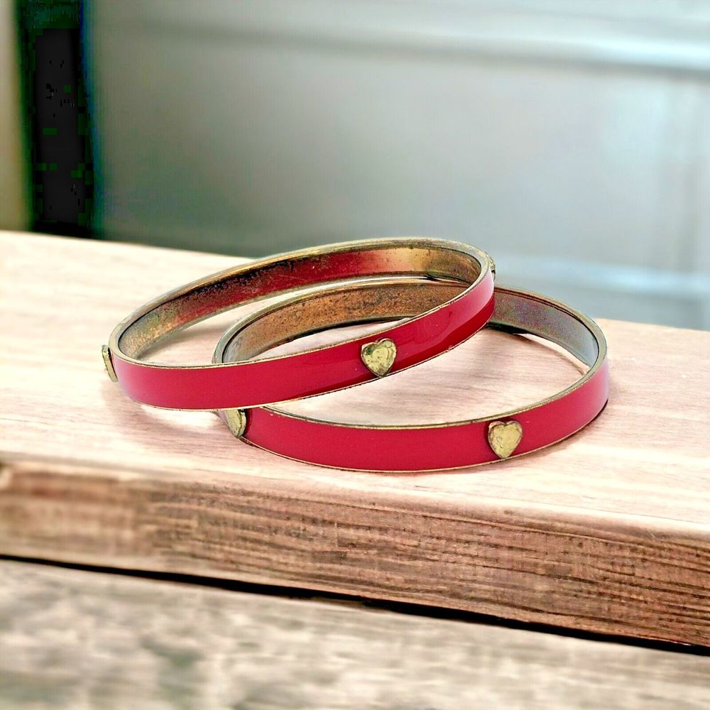 Red Enamel Hearts Bracelets Vintage Skinny Bangle Gold Tone Heart Romantic Love